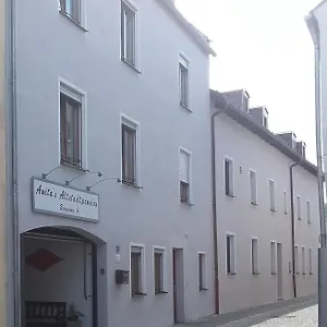 https://anitas-altstadtpension.com-bavaria.com