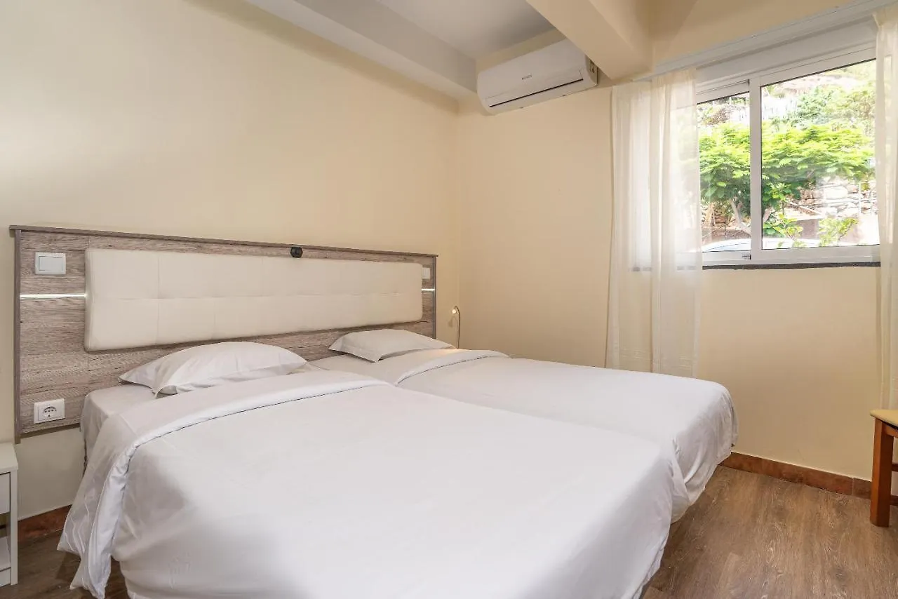 Tarmarplace Jardim do Mar Hotel